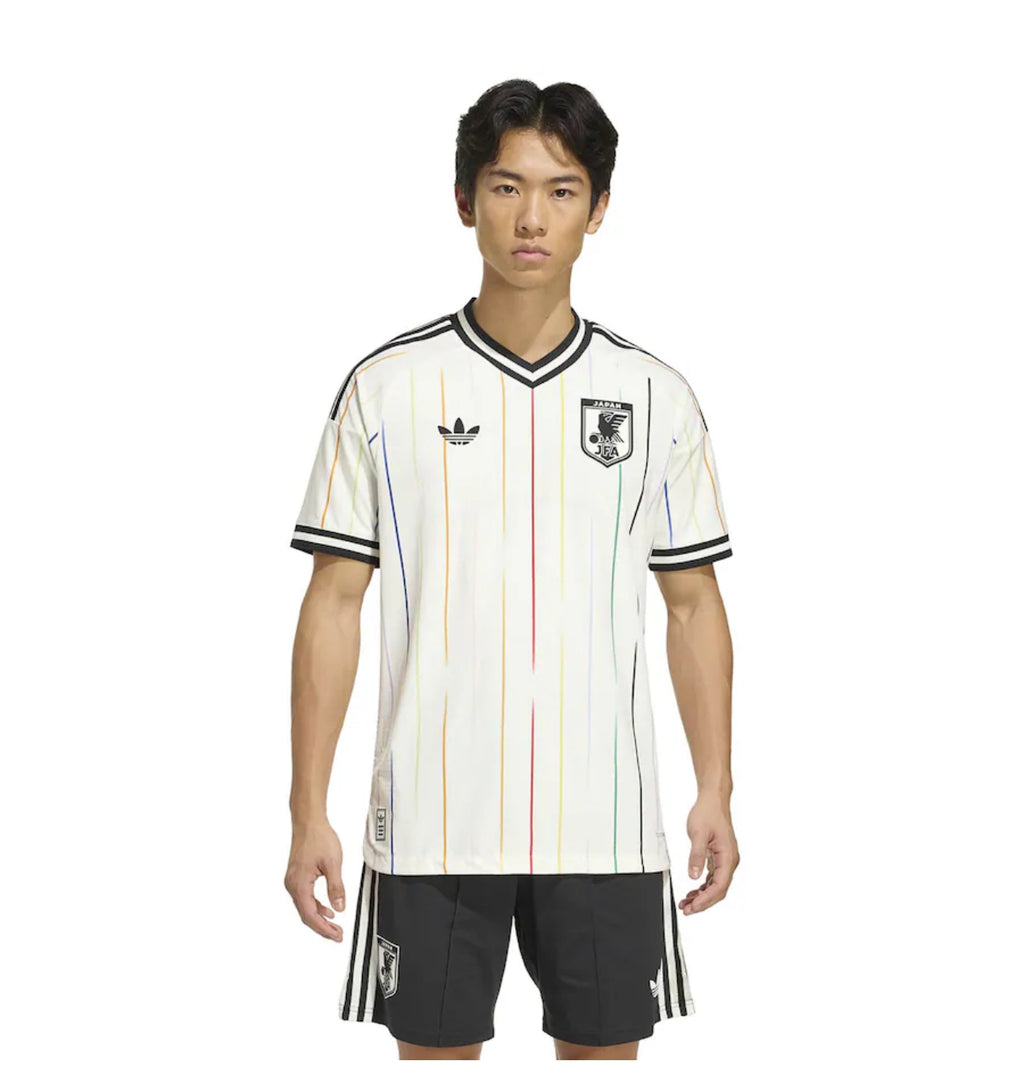 Japón away jersey
