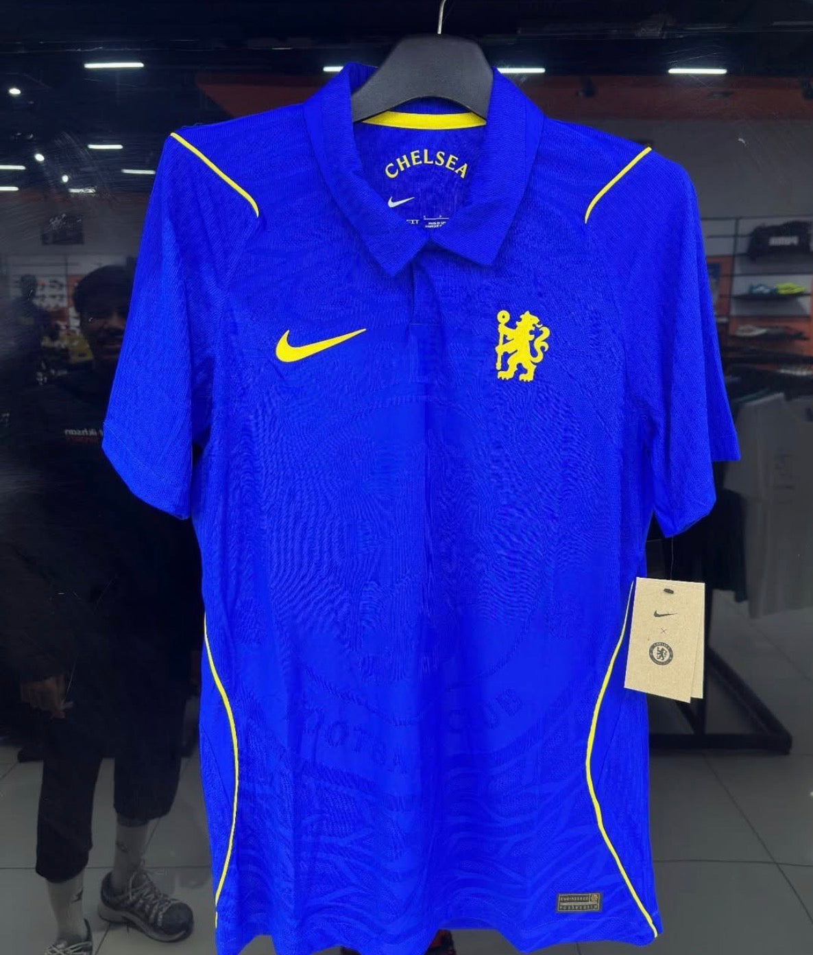 26-27 Chelsea home kits