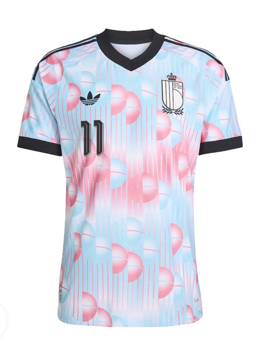 DOKU Bélgica away jersey