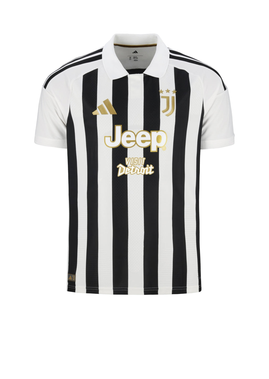 26 27 The new  Bianconeri Juventus jerseys