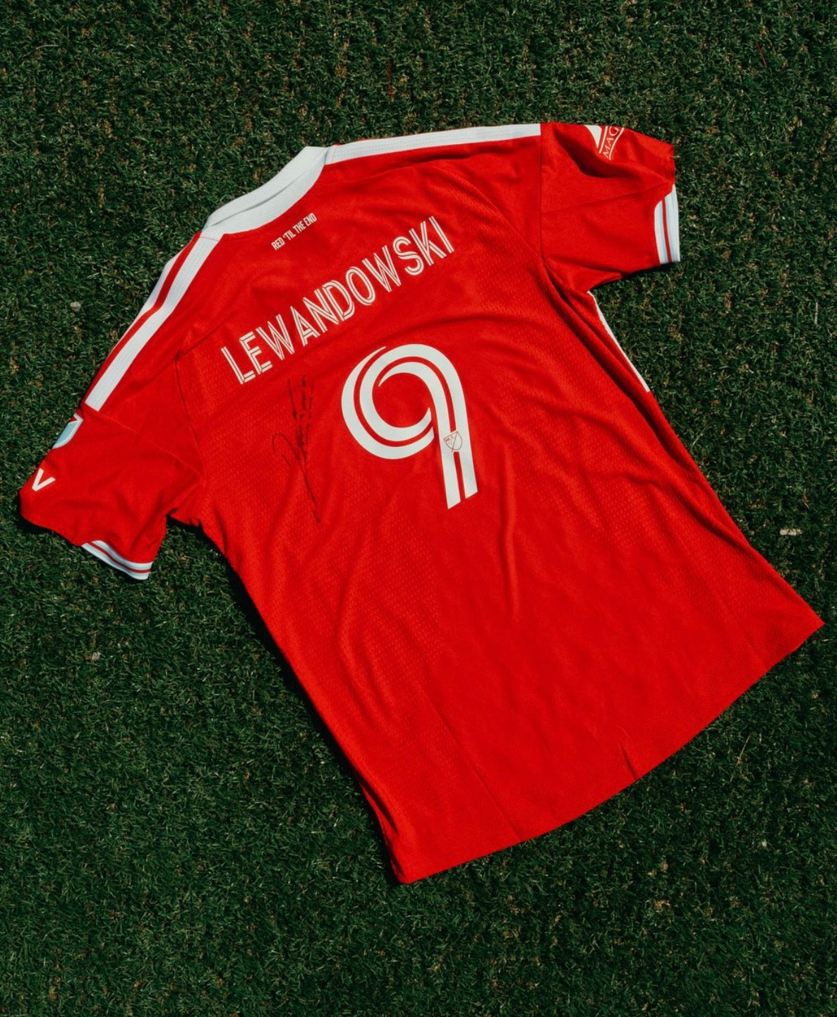 Lewandoski Chicago fire 🔥 home jersey